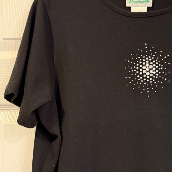 Quacker Factory Top Rhinestones - Picture 3 of 6